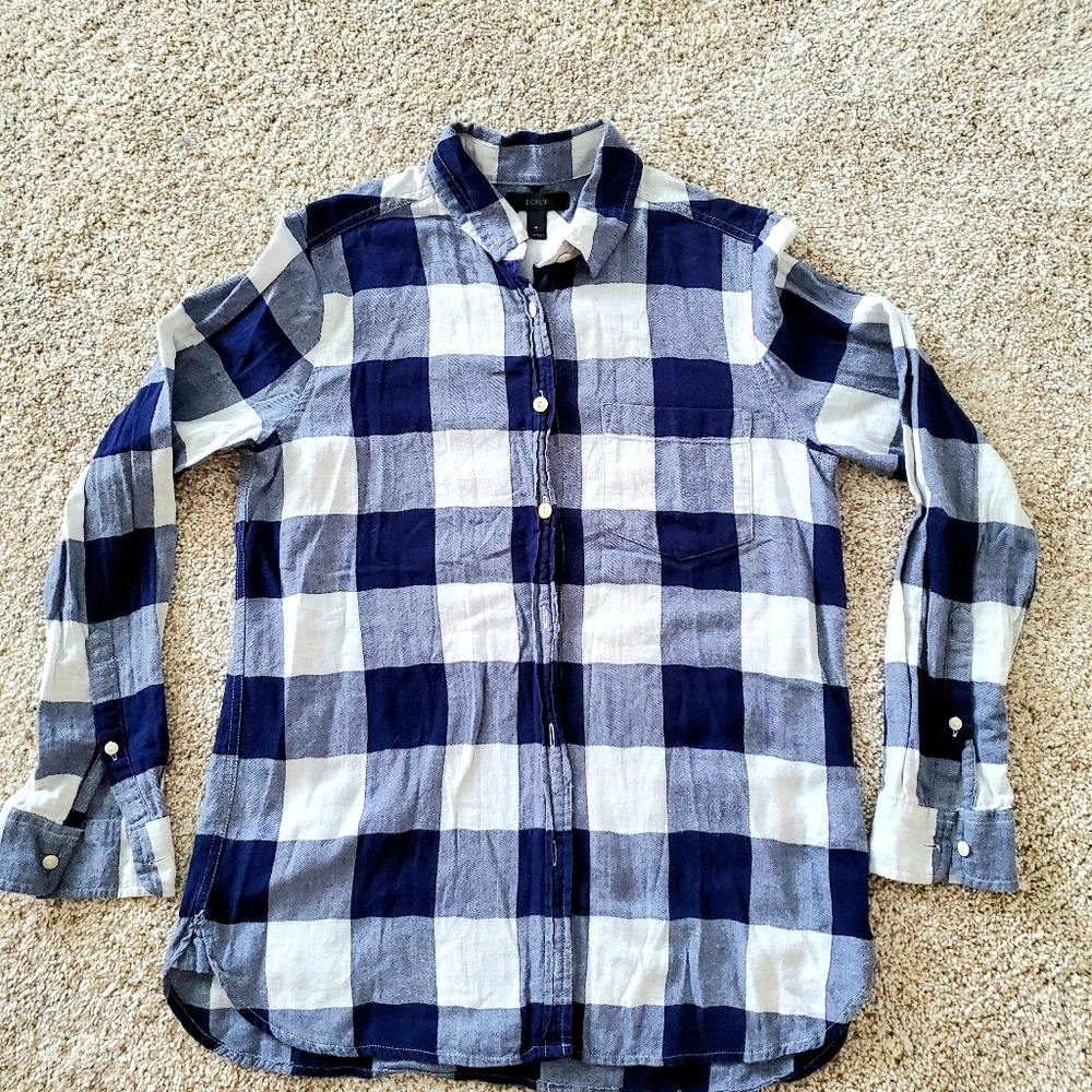 JCrew navy/white plaid flannel, size 4, comfy!